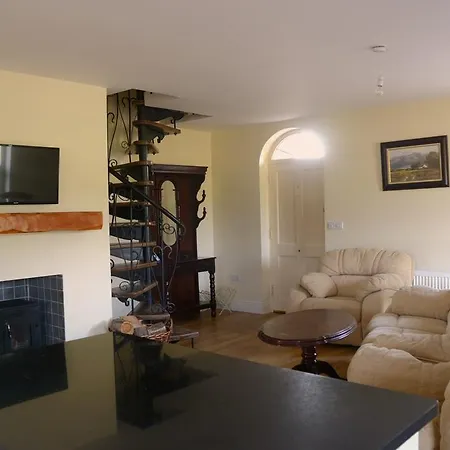 Holiday home The Gate Lodge Cannaway House *