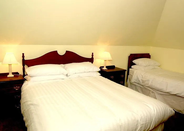 The Gate Lodge Cannaway House