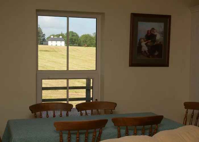 The Gate Lodge Cannaway House